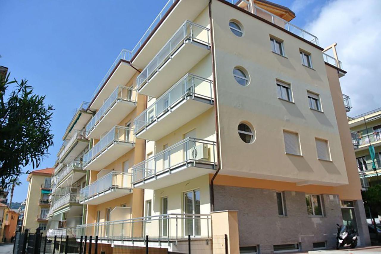 Colibri Apartments Ντιάνο Μαρίνα Εξωτερικό φωτογραφία